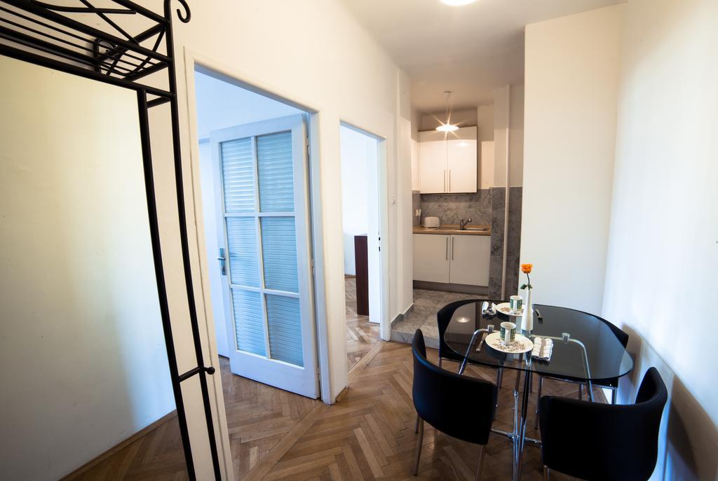 Apartment Florana *